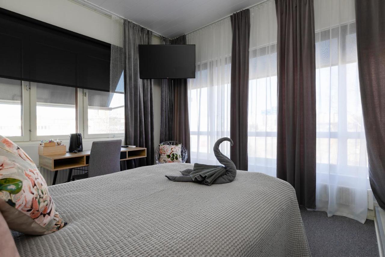 Hotelli & Ravintola Martinhovi Raisio ภายนอก รูปภาพ