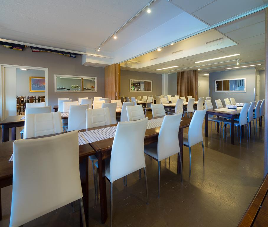 Hotelli & Ravintola Martinhovi Raisio ภายนอก รูปภาพ